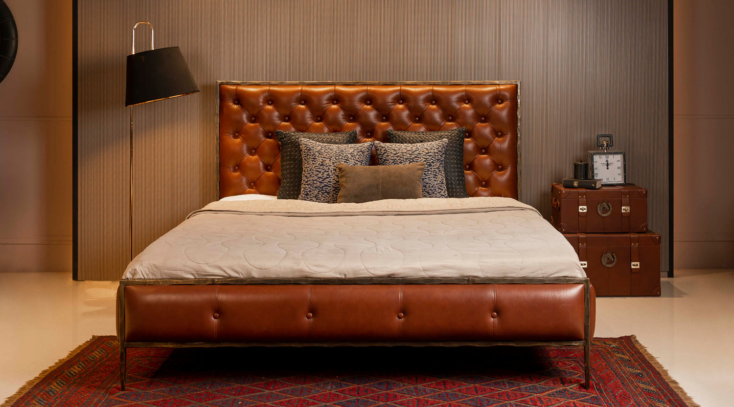 Top 5 Reasons to Buy a Handcrafted Leather Bed Online