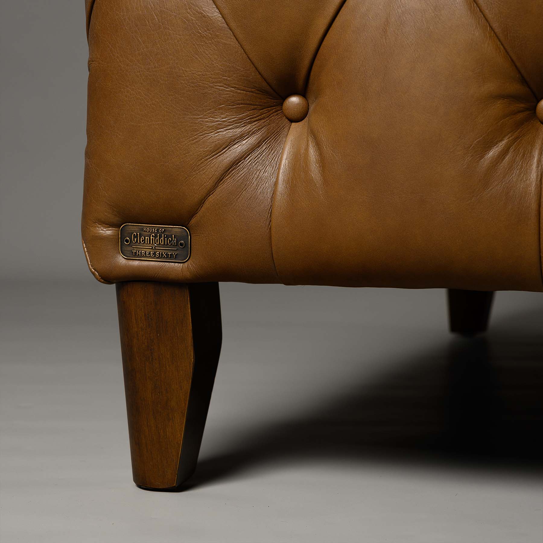 Exeter Chesterfield Single Seater Sofa Brown