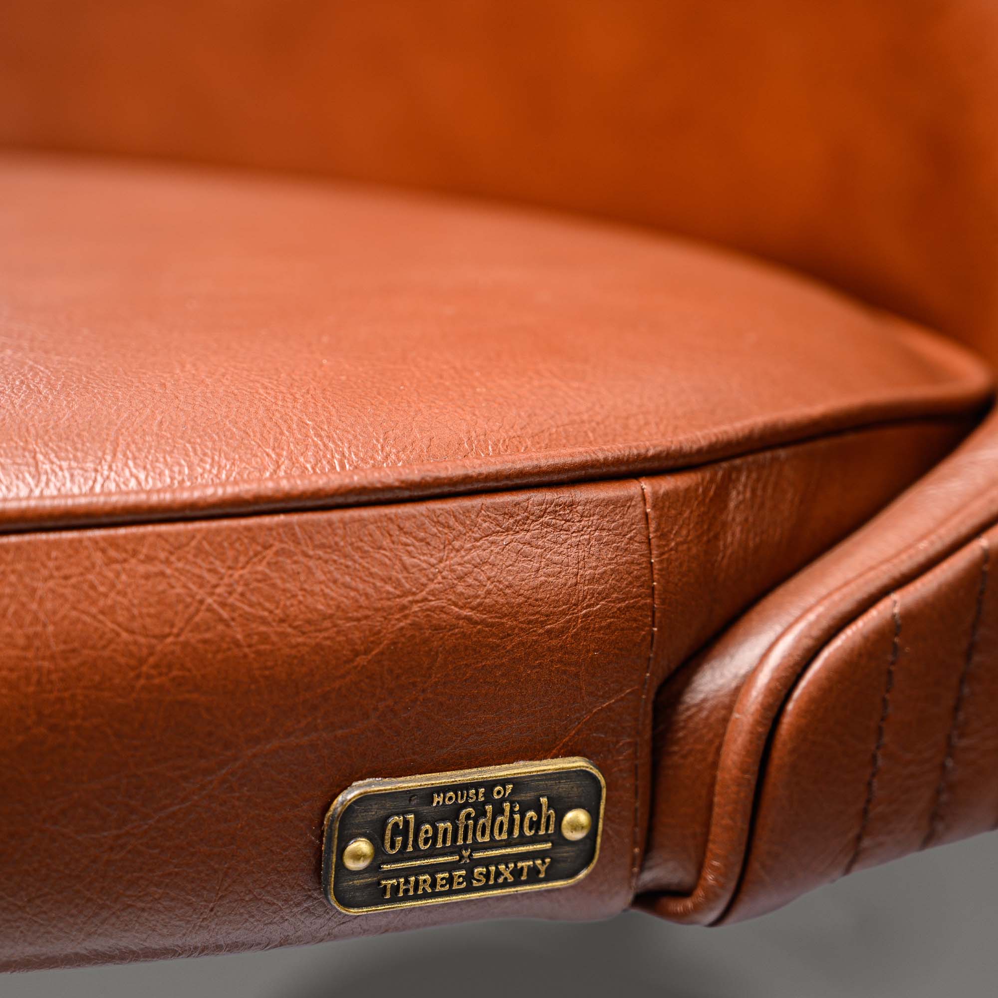 Linea Bar Stool Cognac