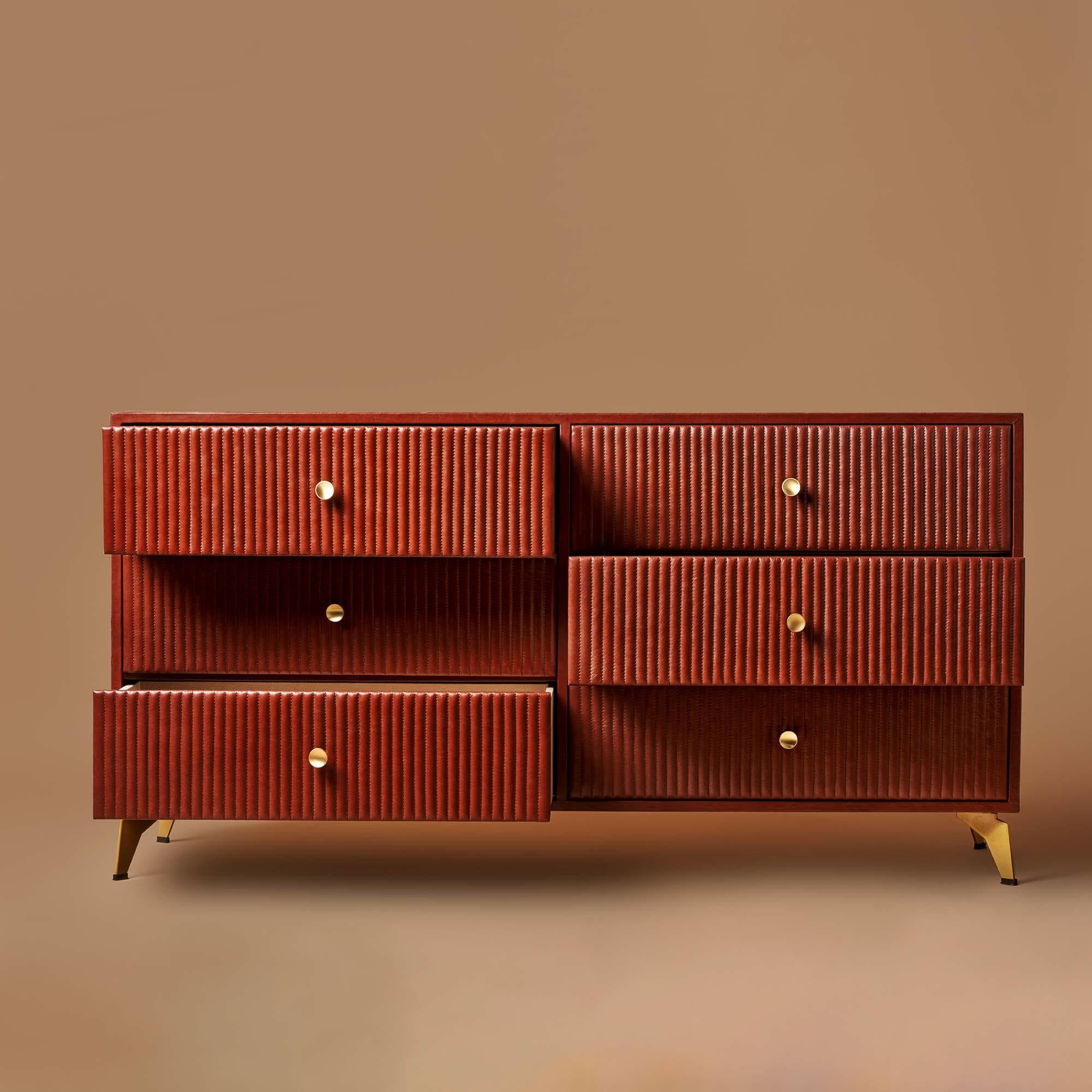 Linear Chest of Drawers Cognac