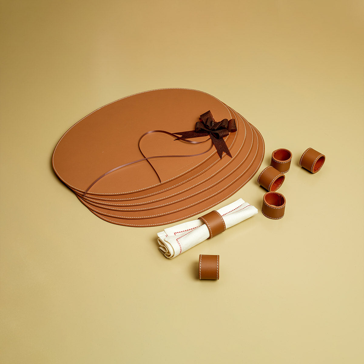 Modella Napkin Holder & Placemats Set Of 6 Cognac