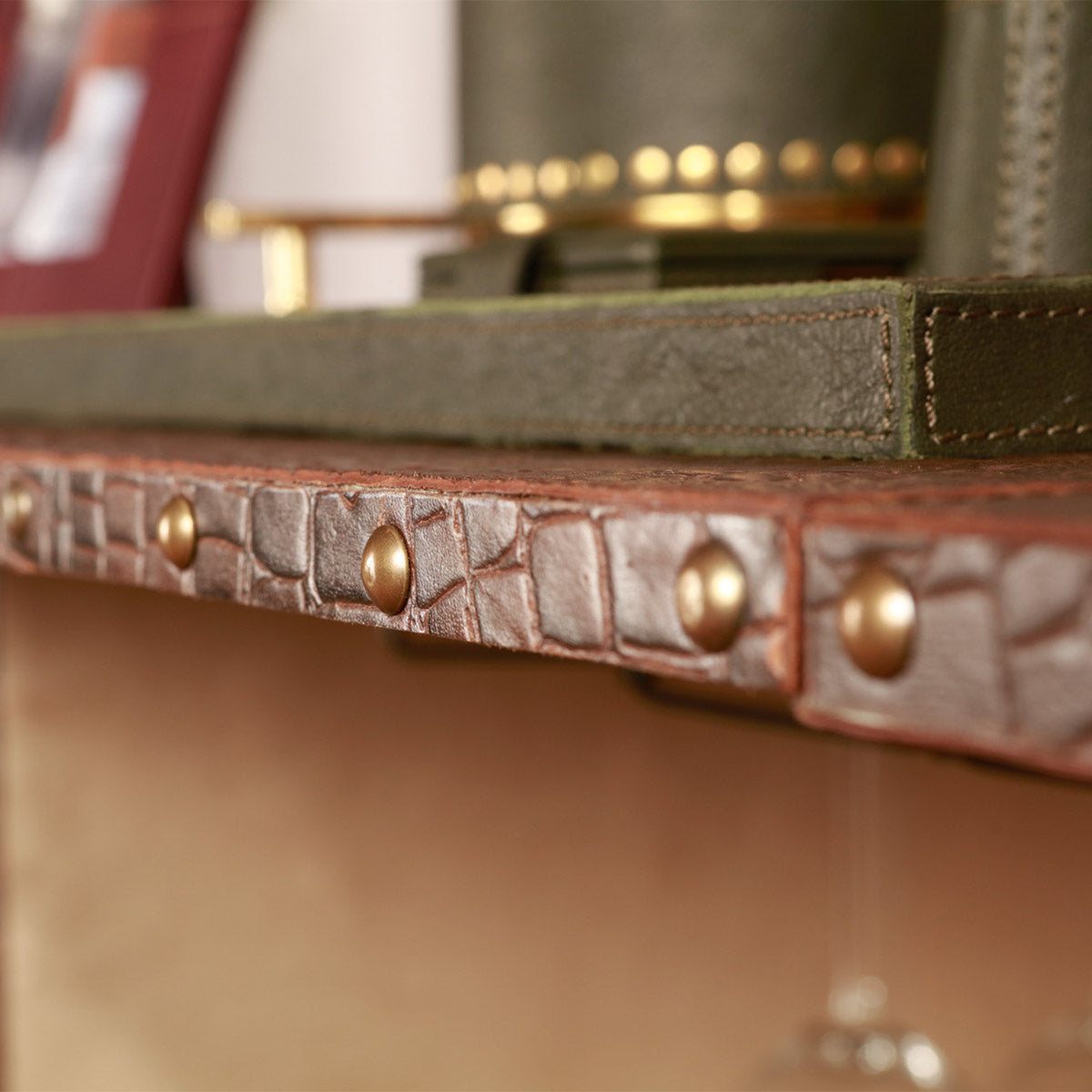 Panama Croco Medium Flap Open Bar Tan