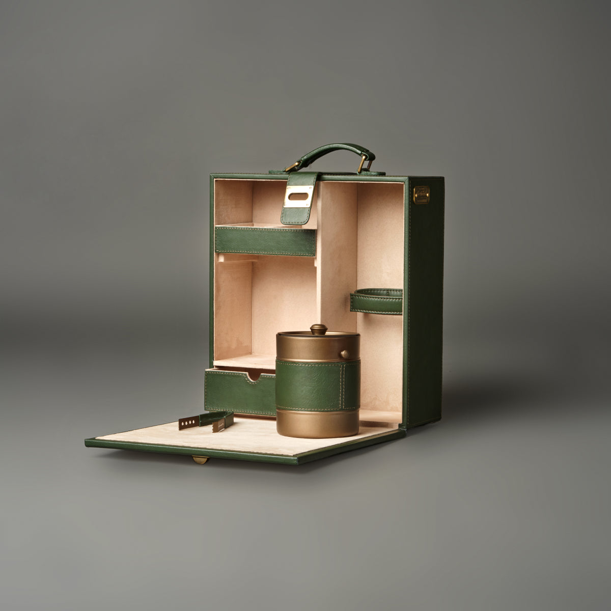 Portable Bar in Cane & Leather - Three Sixty