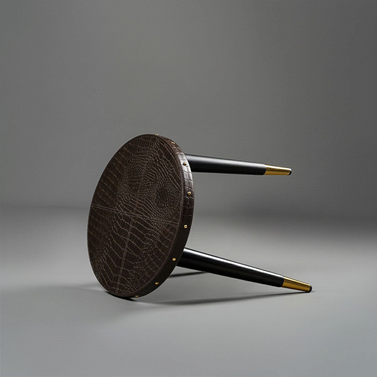 Round Side Table Embossed Leather Brown