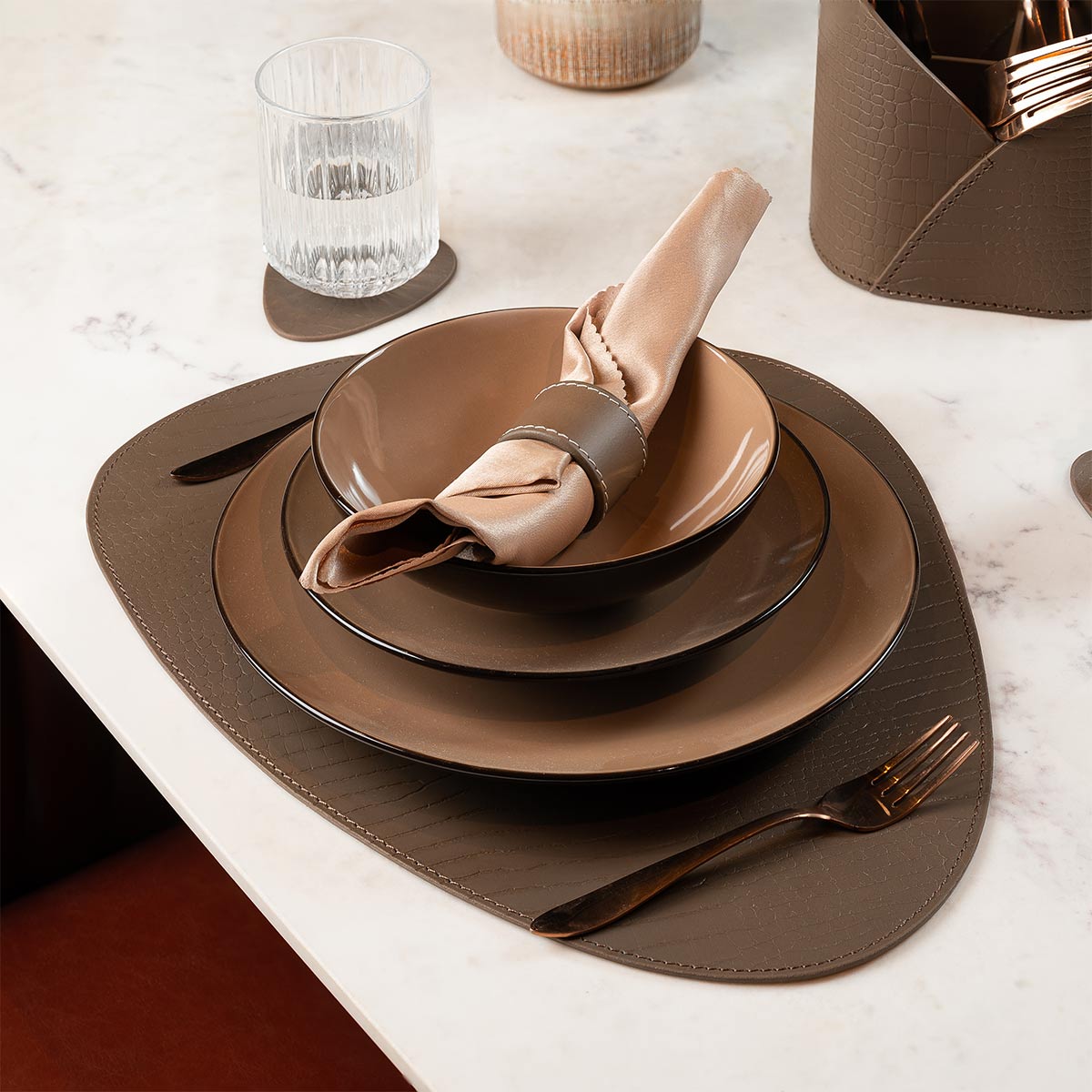 Sterling Placemats Taupe