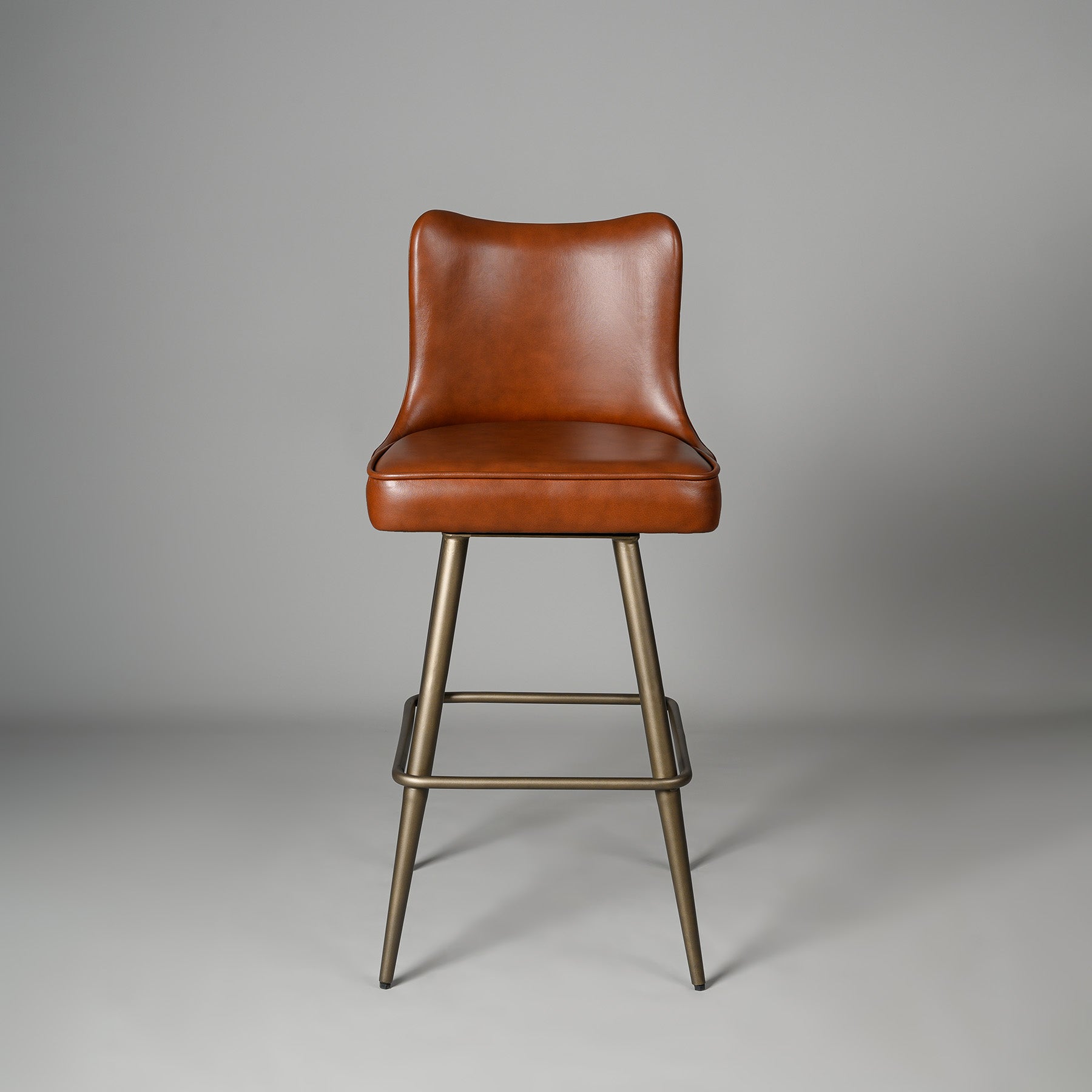 Buckleback Bar Stool Antique legs Cognac