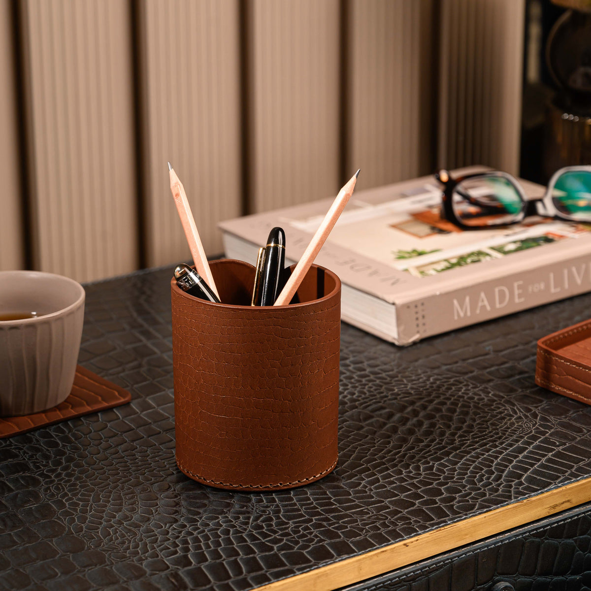 Sterling Croco Pencup Antique Brown