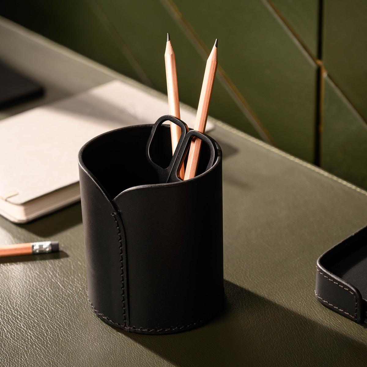 Sterling Classic Pencup Black
