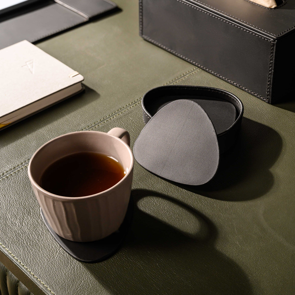 Sterling Classic Coasters Set Abstract Shape Black