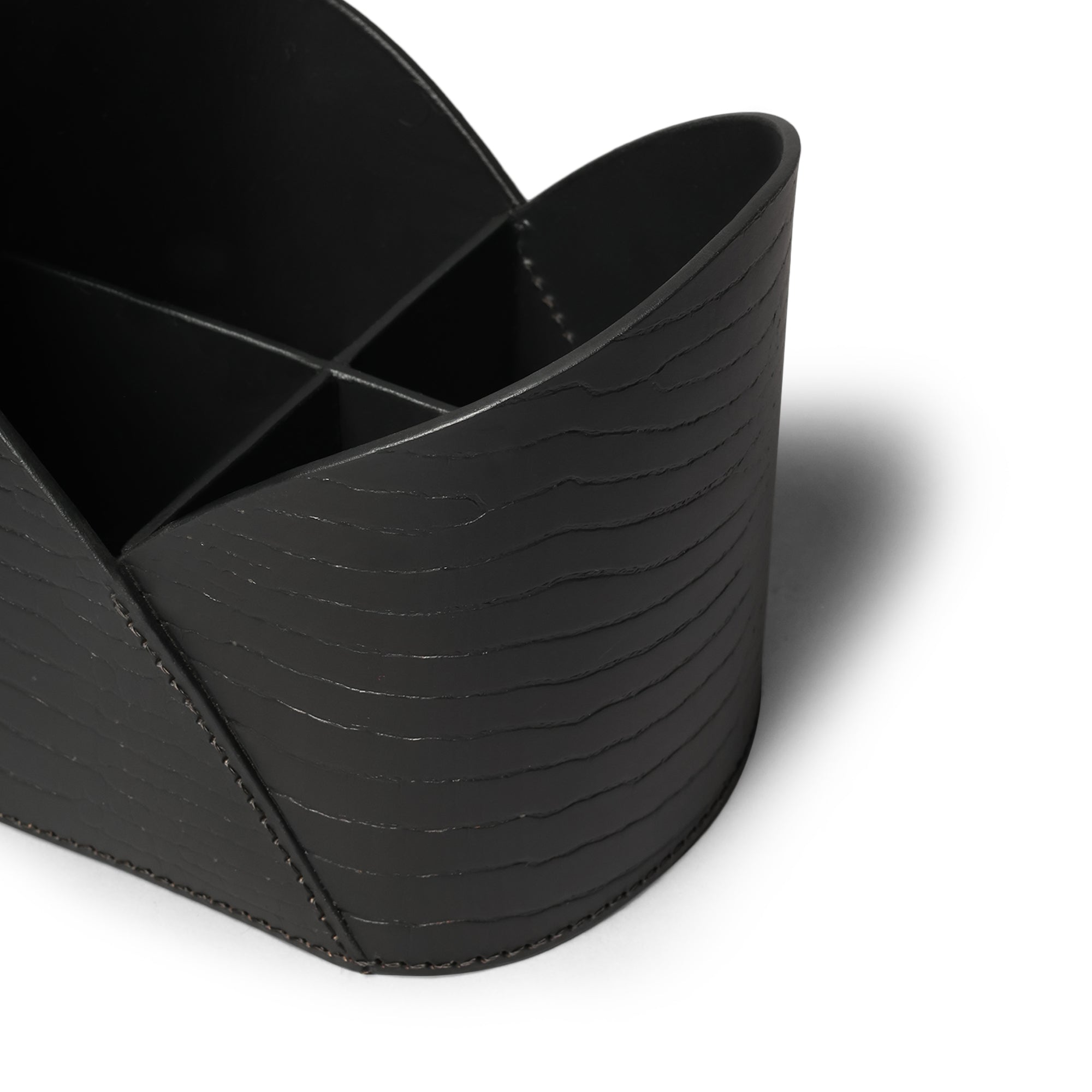 Sterling Croco Multipurpose Desk Caddy Black
