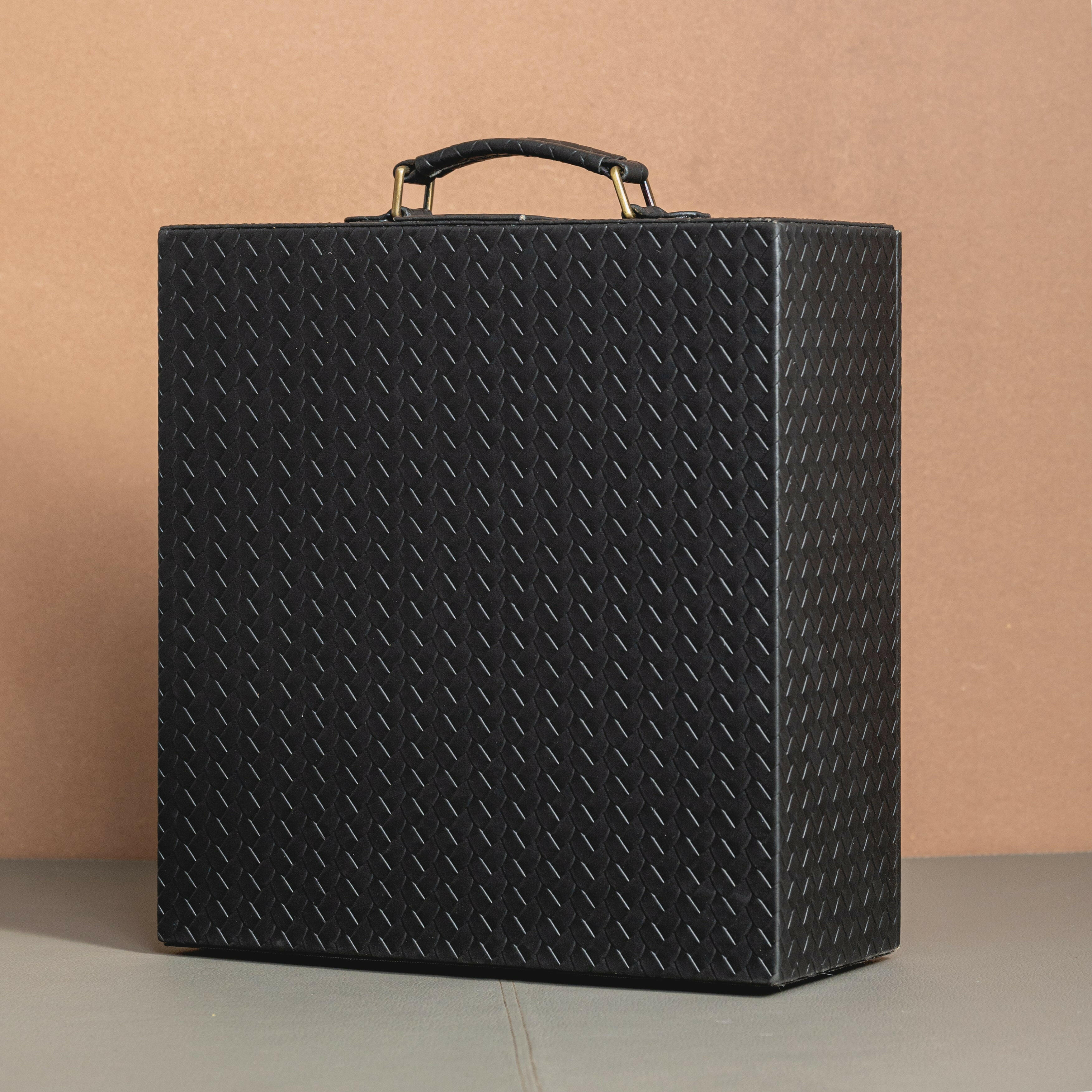Entwine Briefcase Portable Bar Black