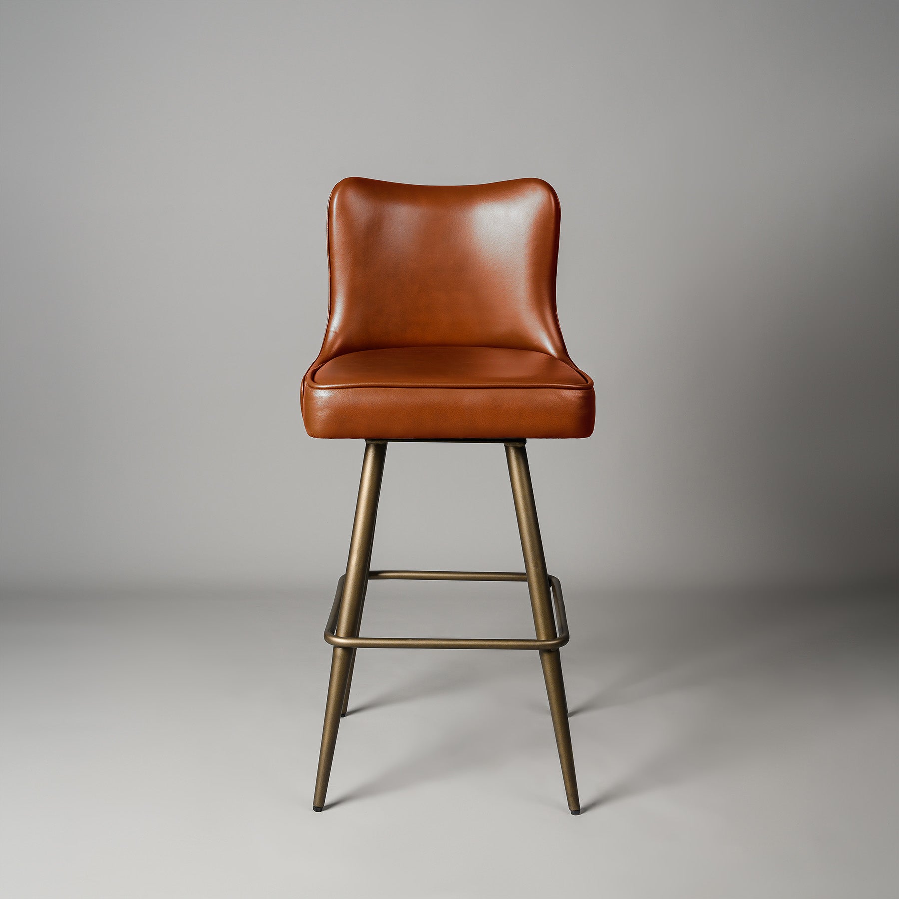 Linea Bar Stool Antique Legs Cognac