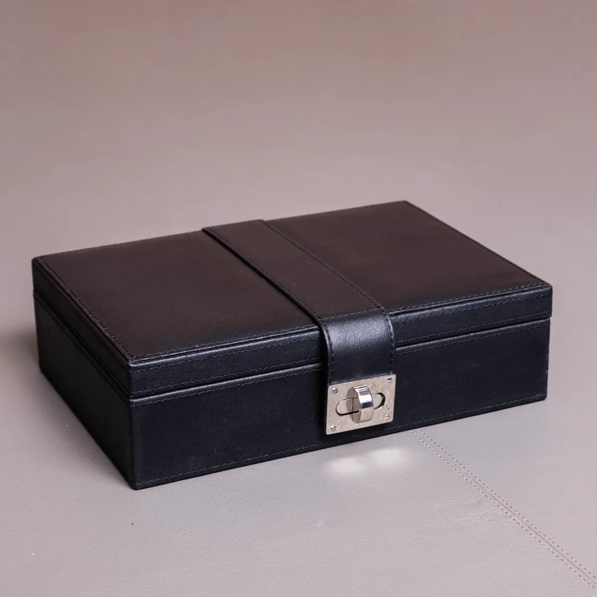 Poker Box in Genuine Leather with 200 Chips