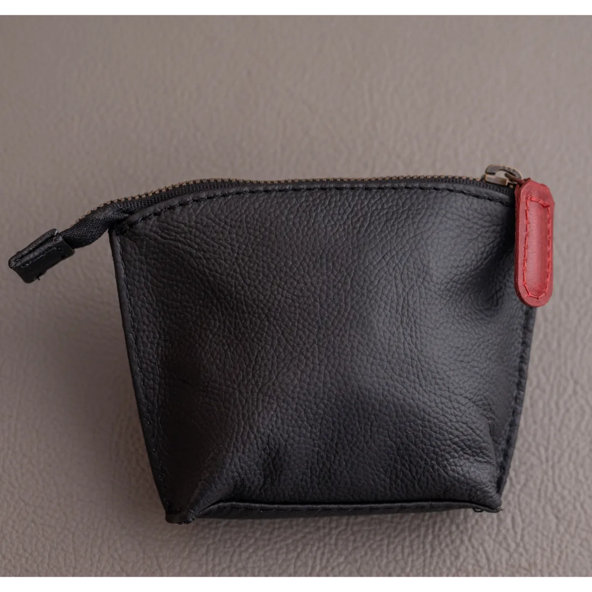 Buy Leather Coin Purse for Women, Coin Credit Card Key Chain Money Holder  Pouch Mini Zipper Wallet Bag Black Earphone Change Purse for Girl Ladies at  Amazon.in