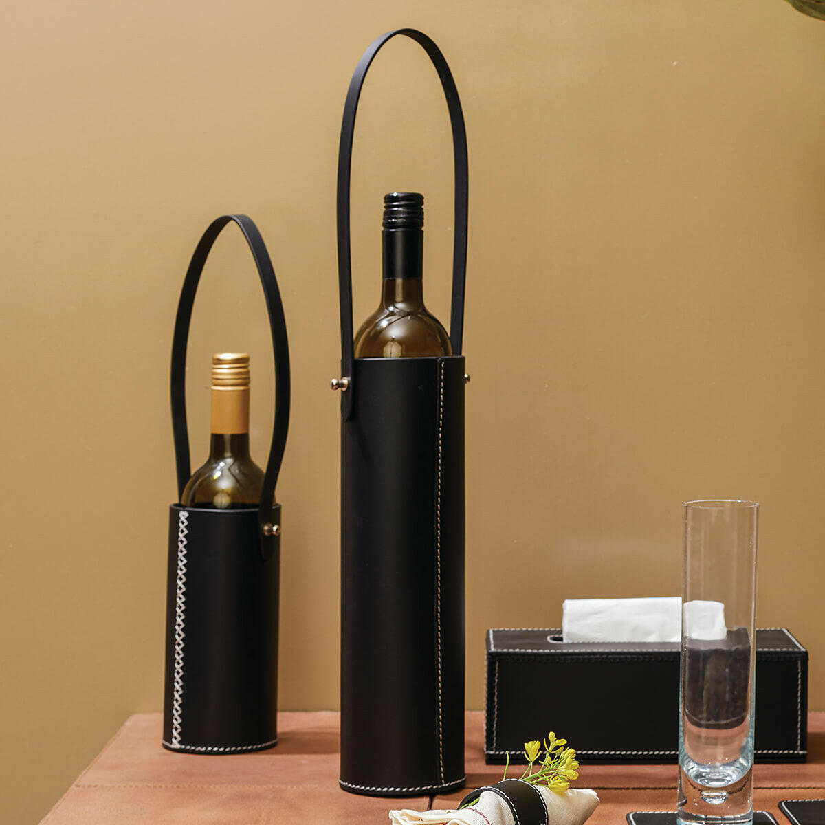 Modella Wine Bottle Holder Black